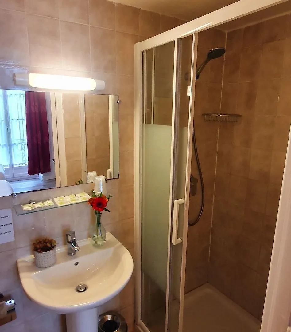 Hotel Richelieu Menton Frankrike