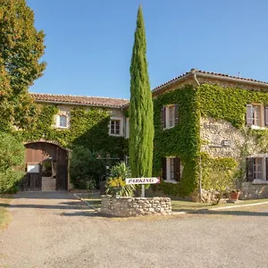 Hotel La Plaine ***