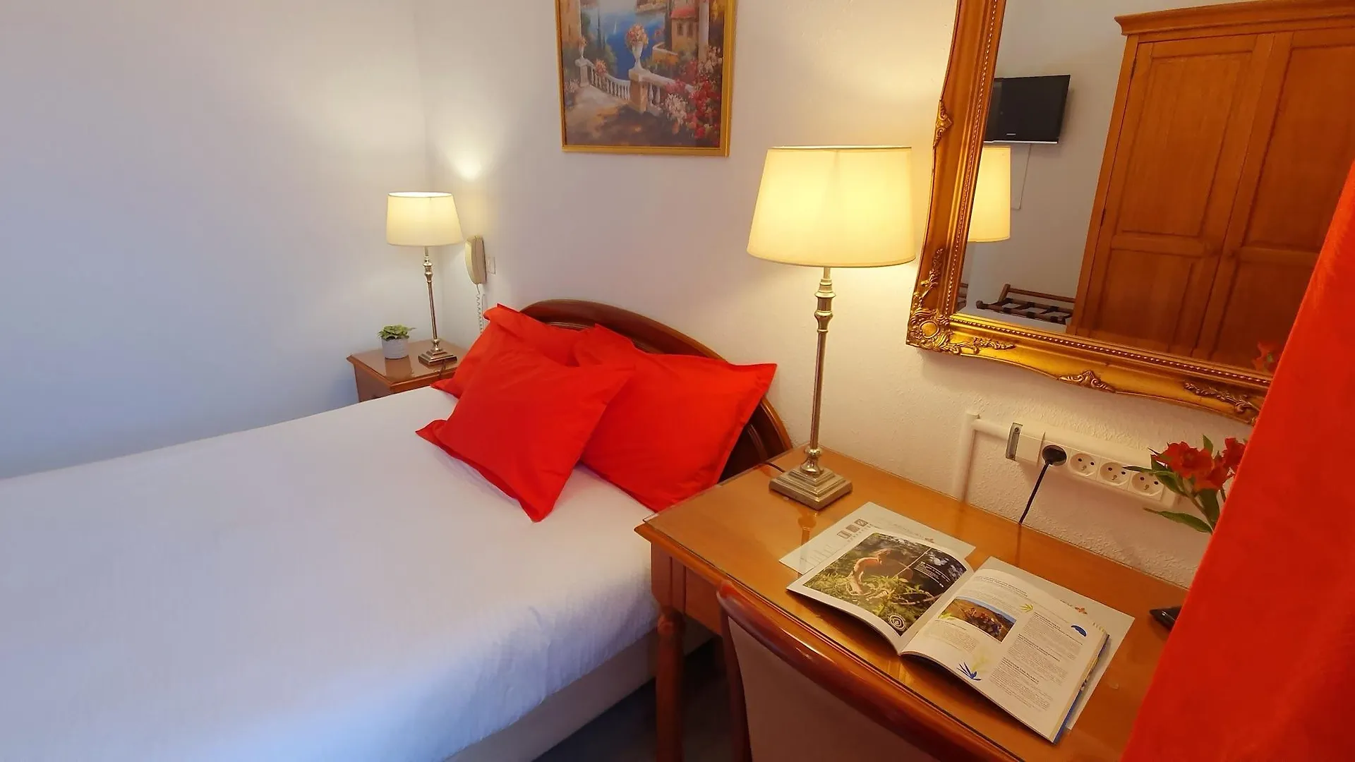 Hotel Richelieu Menton France