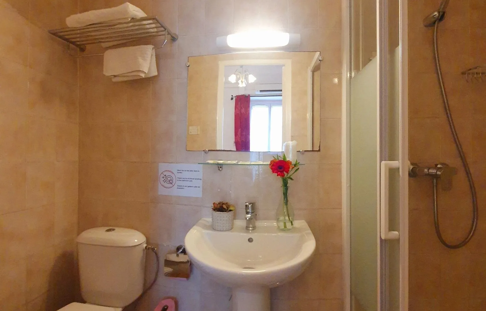 **  Hotel Richelieu Menton France