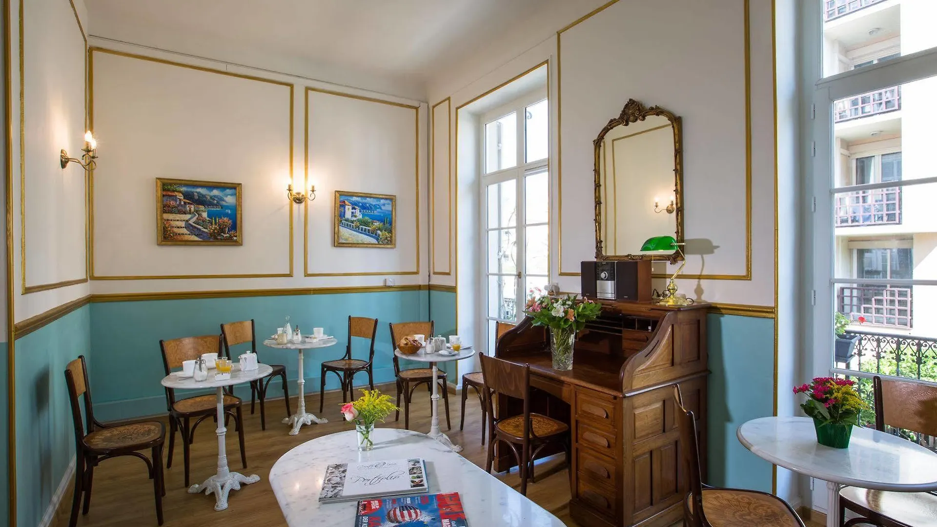 Hotel Richelieu Menton 2*,